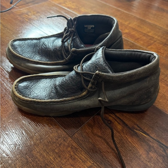 Shoes - Brown Leather moccasin shoes